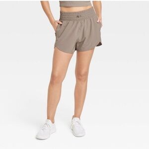 New! Women's Active Light High-Rise Shorts
3" All In Motion Taupe 1X